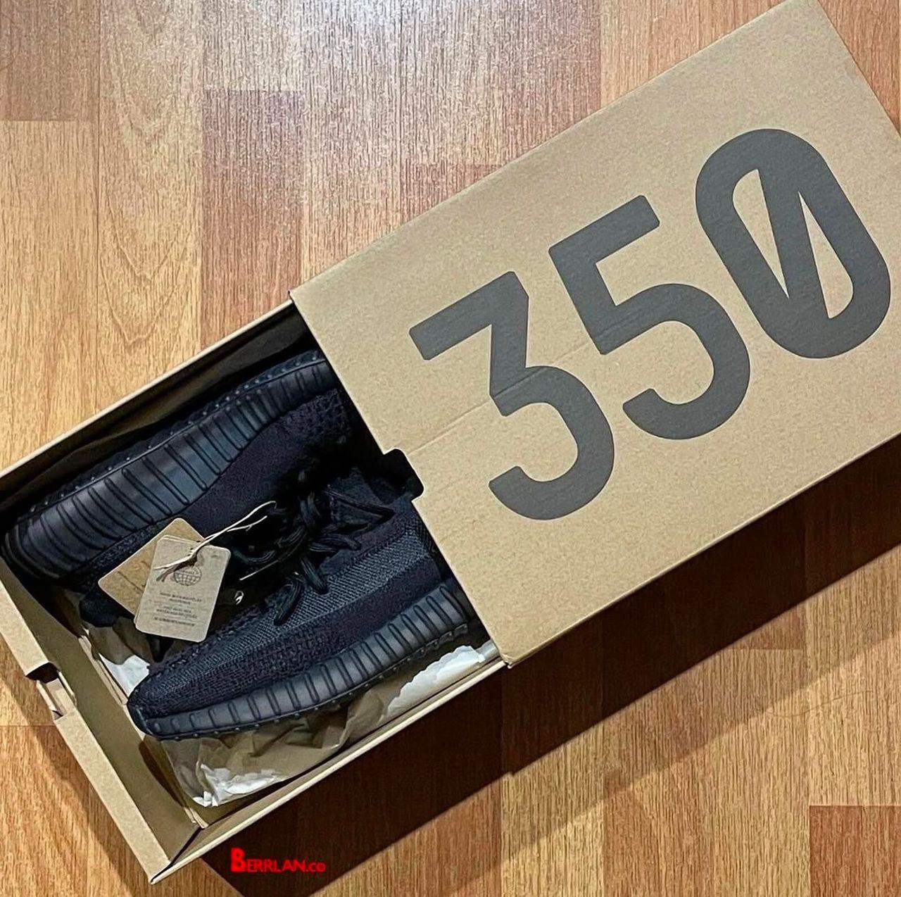 YEEZY - Vue détaillée 9