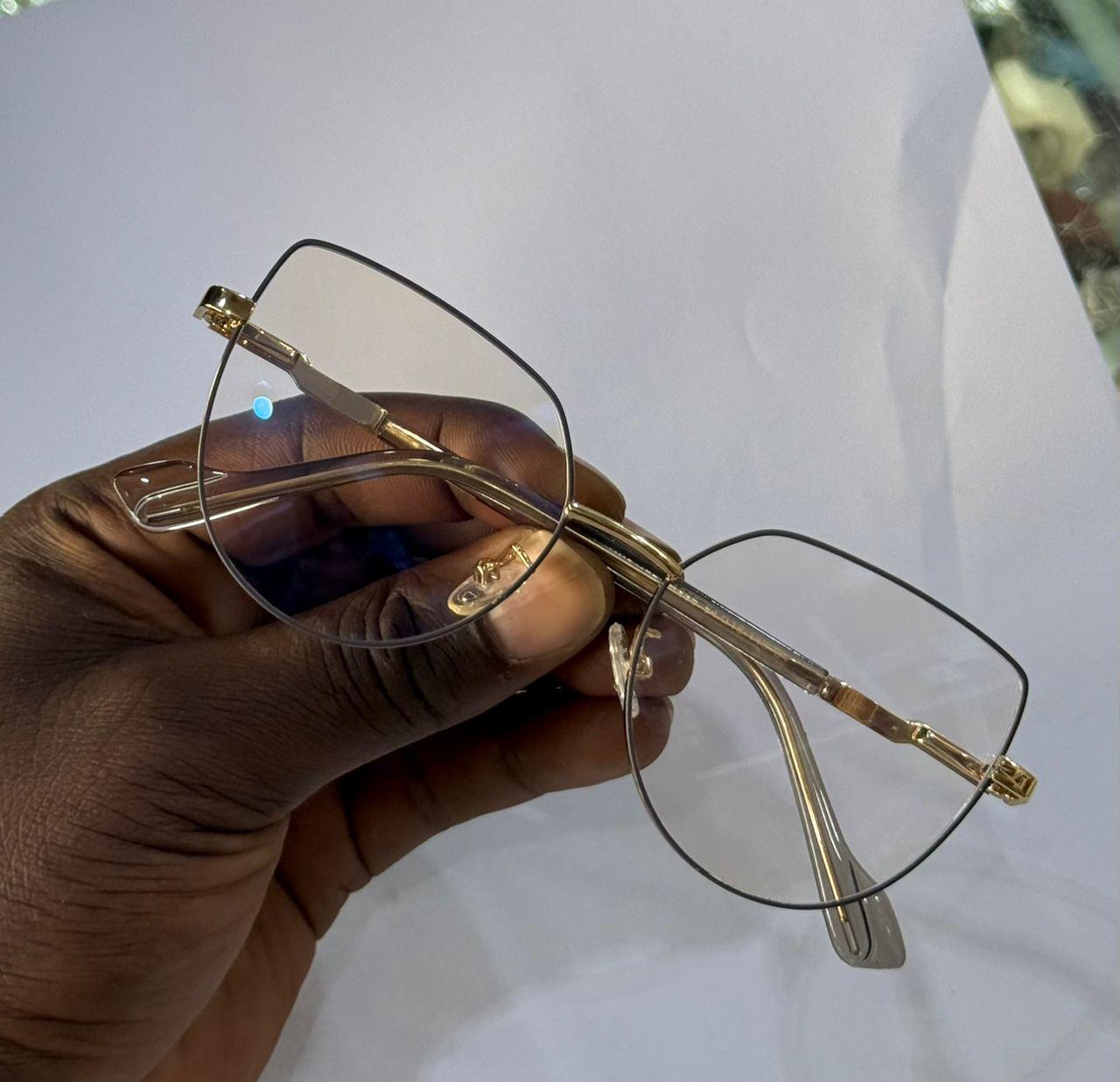 Monture  - Vue détaillée 9