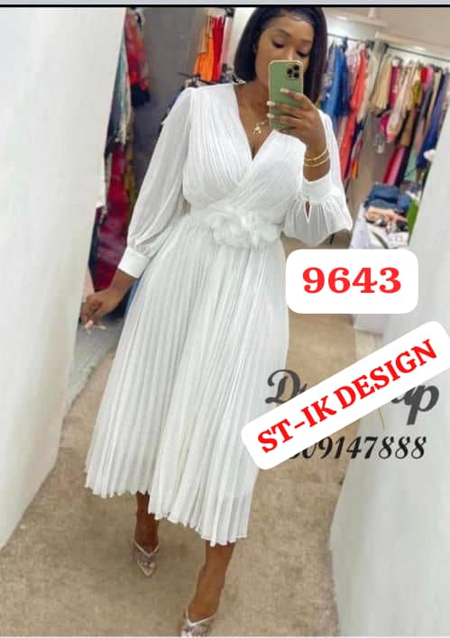 Robe  - Vue détaillée 4