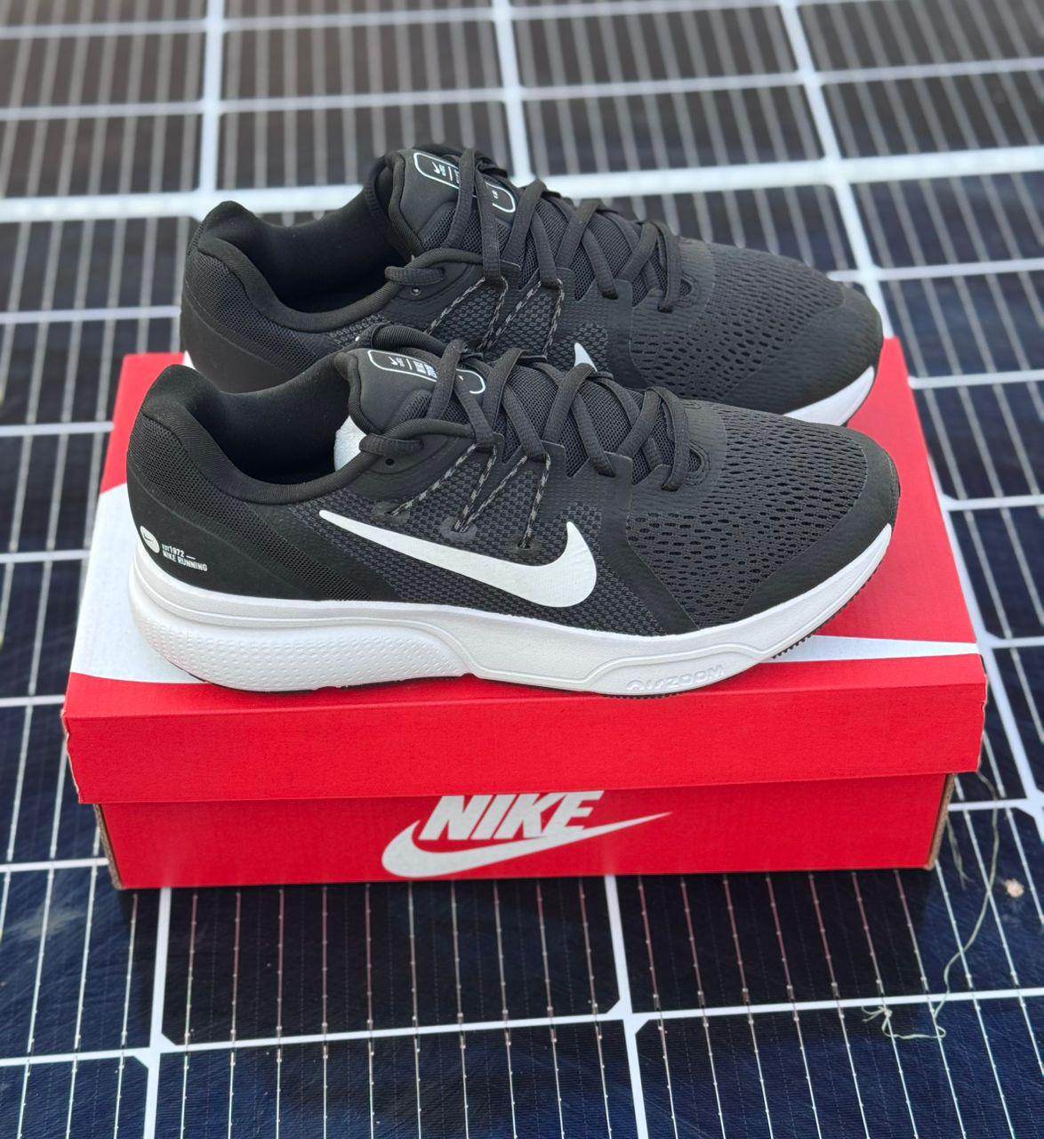 NIKE - Vue détaillée 8