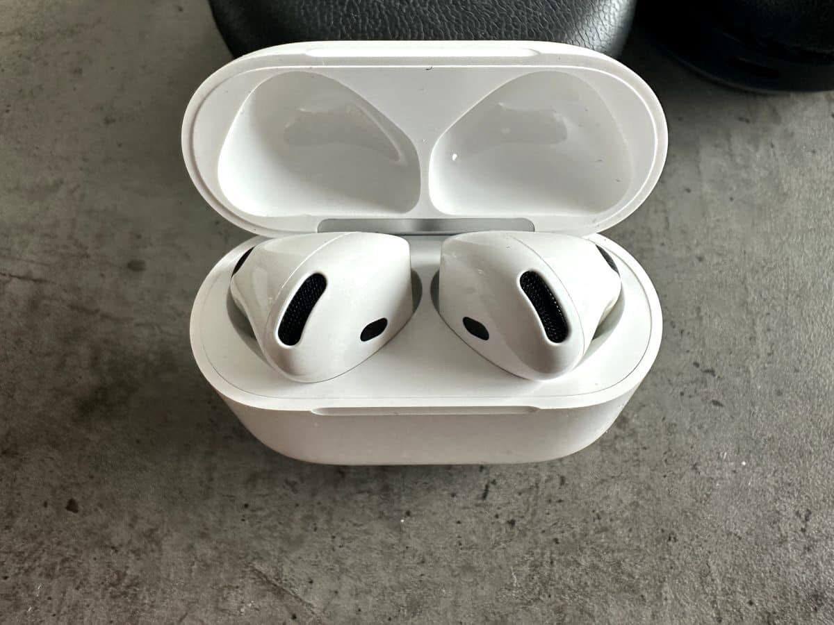 AirPods - Vue détaillée 1