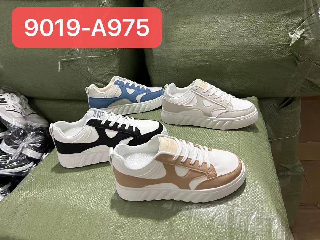 Baskets - Vue détaillée 3