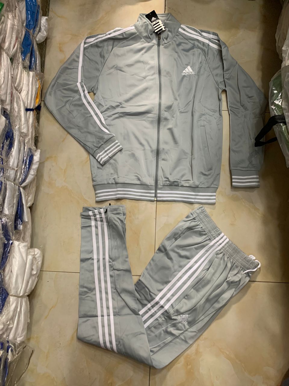 Vêtements sports - Vue détaillée 3