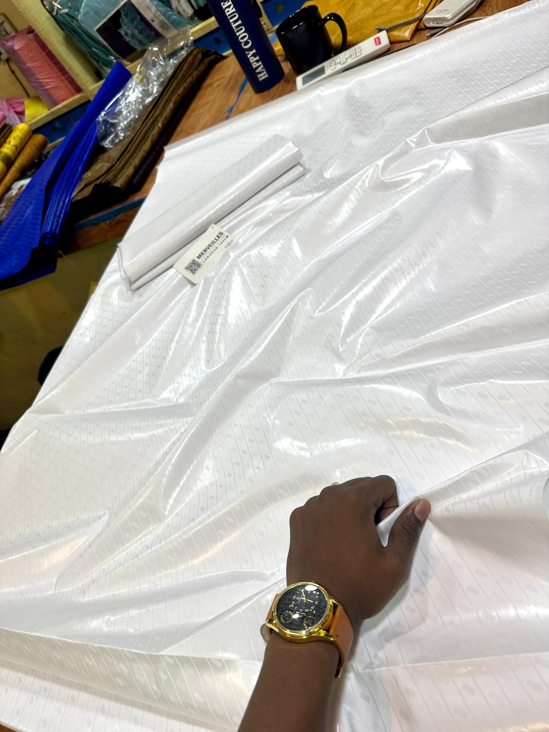 Bazin super riche - Vue détaillée 4