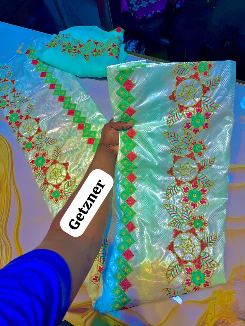 Bazin getzner Dubai ordinateur - Vue détaillée 1