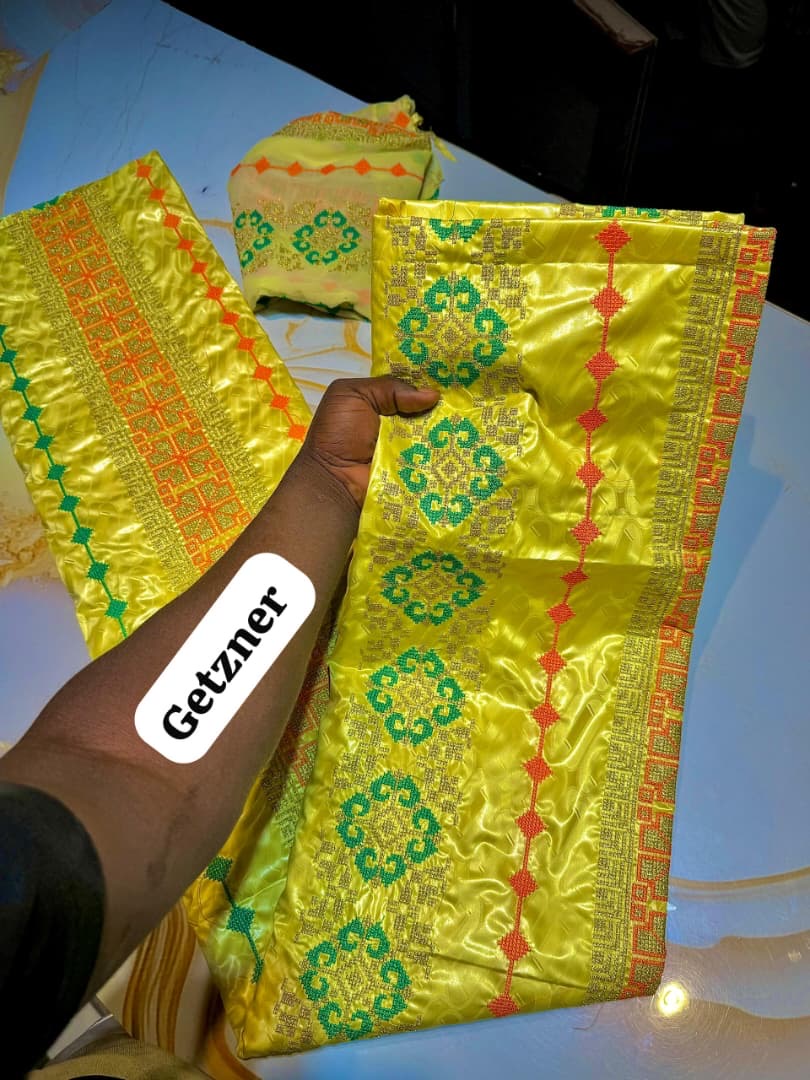 Bazin getzner Dubai ordinateur - Vue détaillée 2