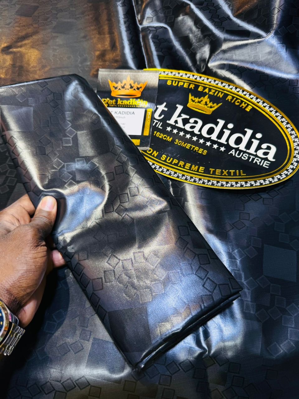 Bazin Riche gold - Vue détaillée 5