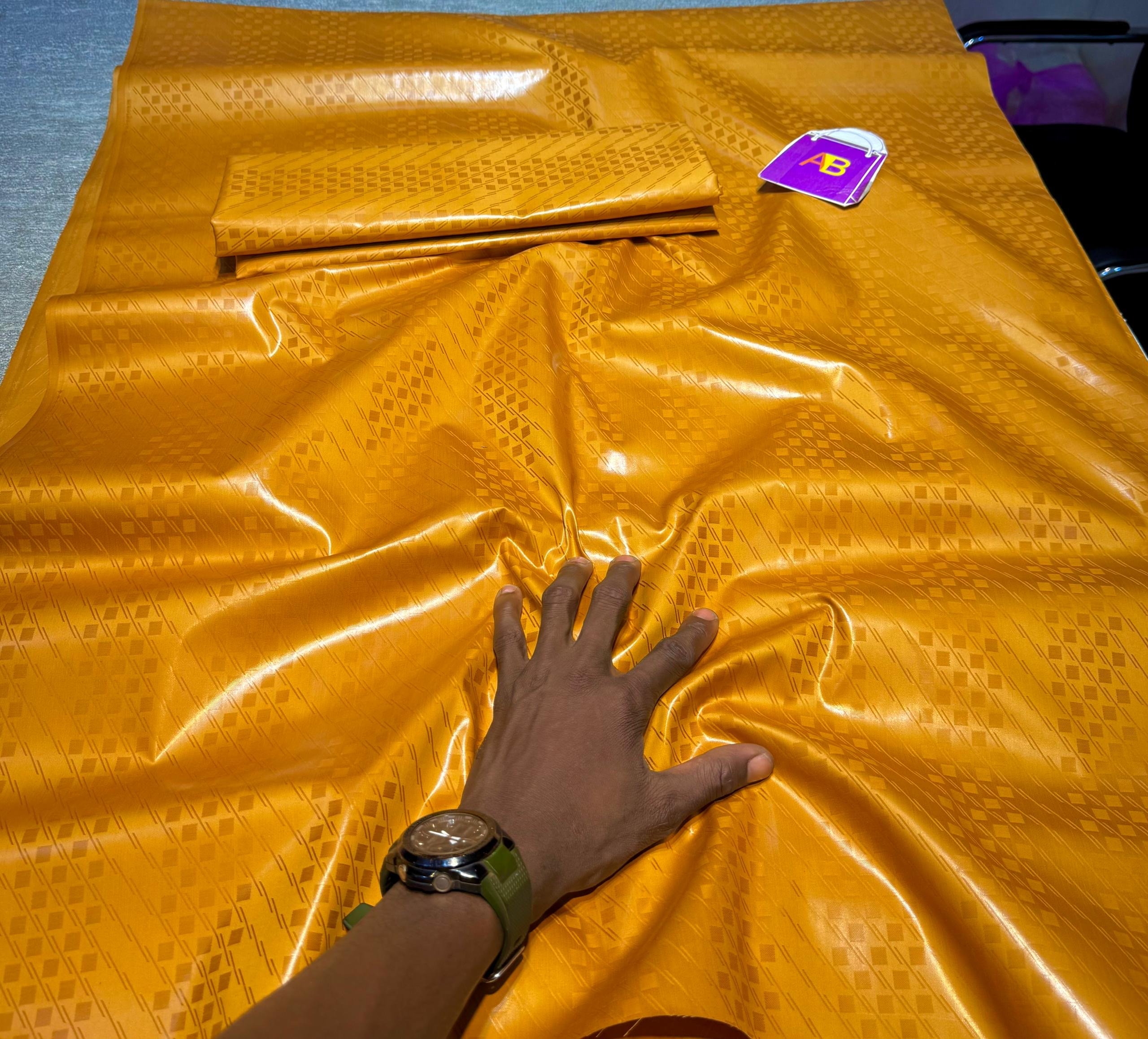 Bazin riche - Vue détaillée 1