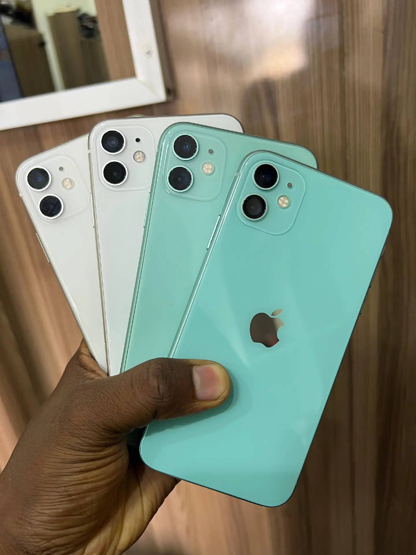 iPhone 11simple - Vue détaillée 1