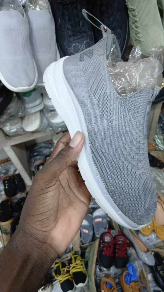 Ensemble des chaussures - Vue détaillée 3