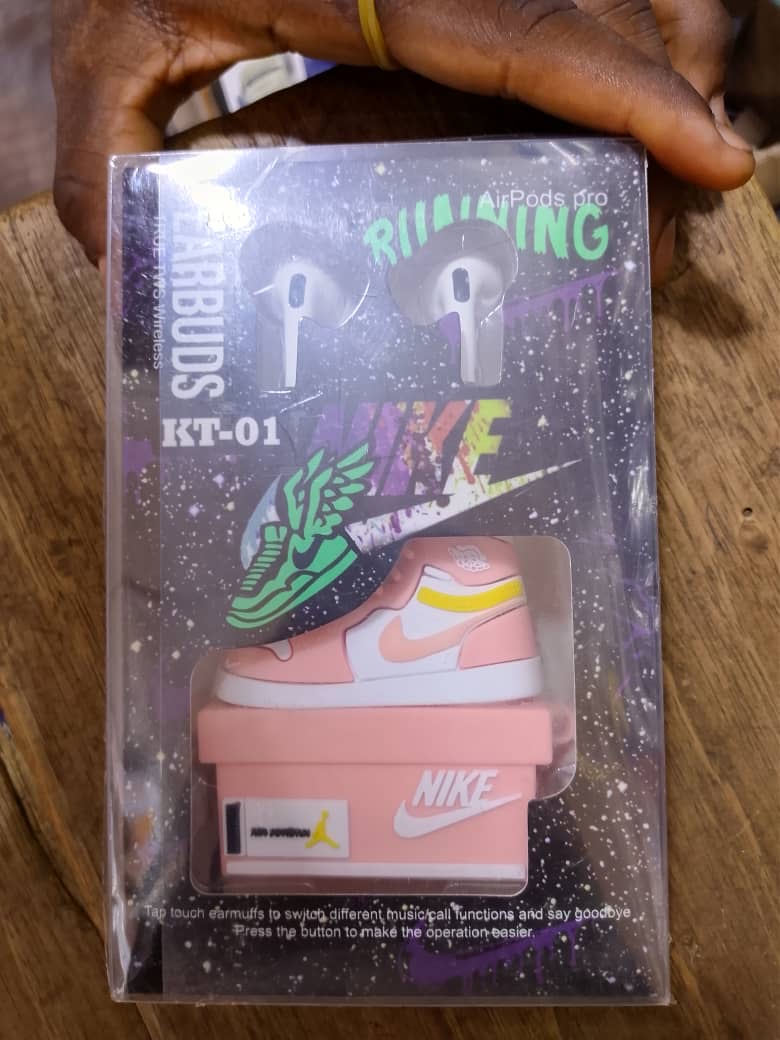 🎧 *AirPods Pro KT-01 - Édition Nike Sneaker Box* - Vue détaillée 1