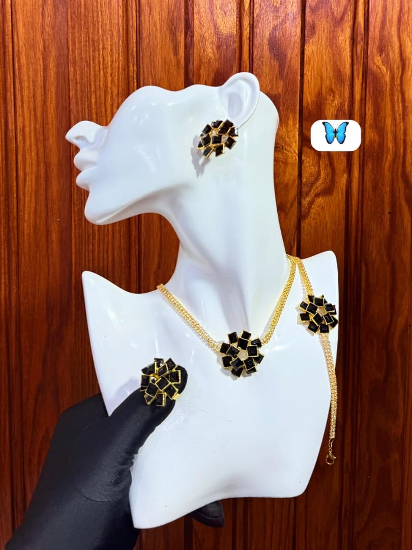 Ensemble Collier + Boucles + Bague + Bracelet* - Vue détaillée 16
