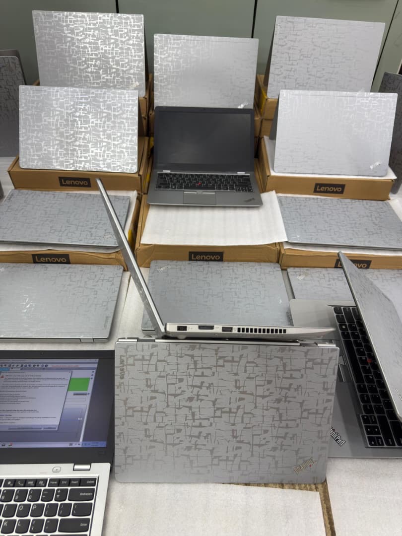 💻 LENOVO THINKPAD 13* - Vue détaillée 5