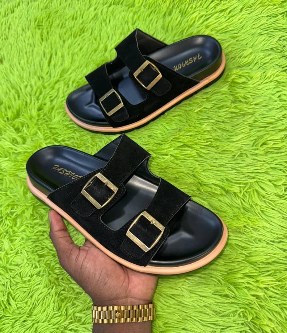 chaussures tapettes Fashion Gucci🥰🥰🥰.* - Vue détaillée 2