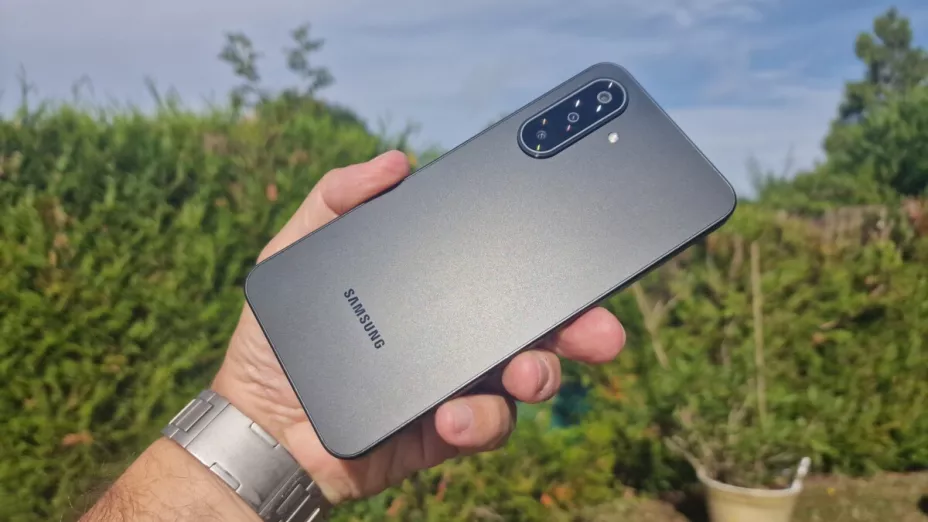Samsung galaxy A17 - Vue détaillée 1