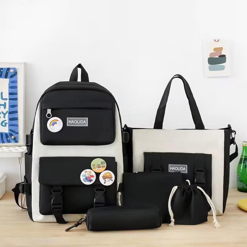 🎒 *Pack 5 en 1 Original &amp; Stylé* – Sac à dos + 4 accessoires 🧸✨ - Vue détaillée 2