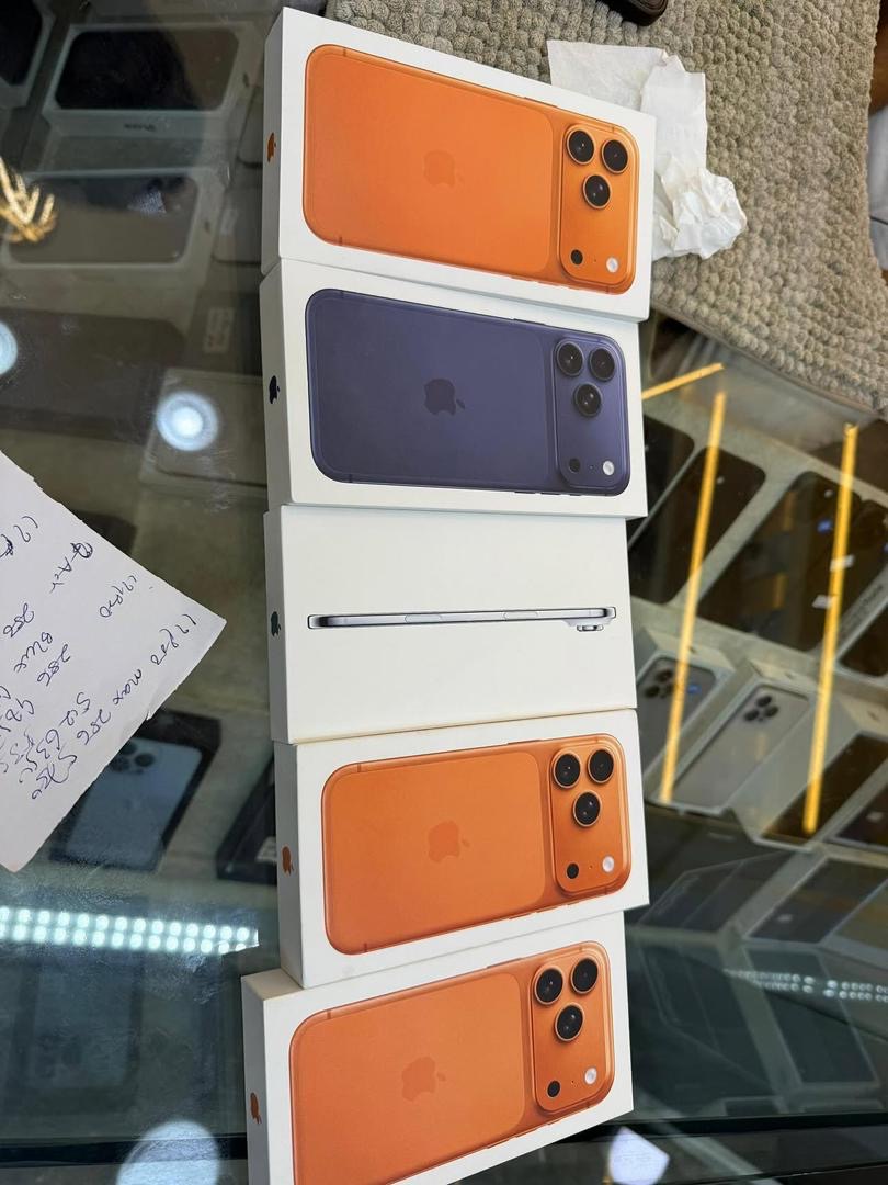 iPhone 17 air 256gb version ZDA authentique option SIM - Vue détaillée 1