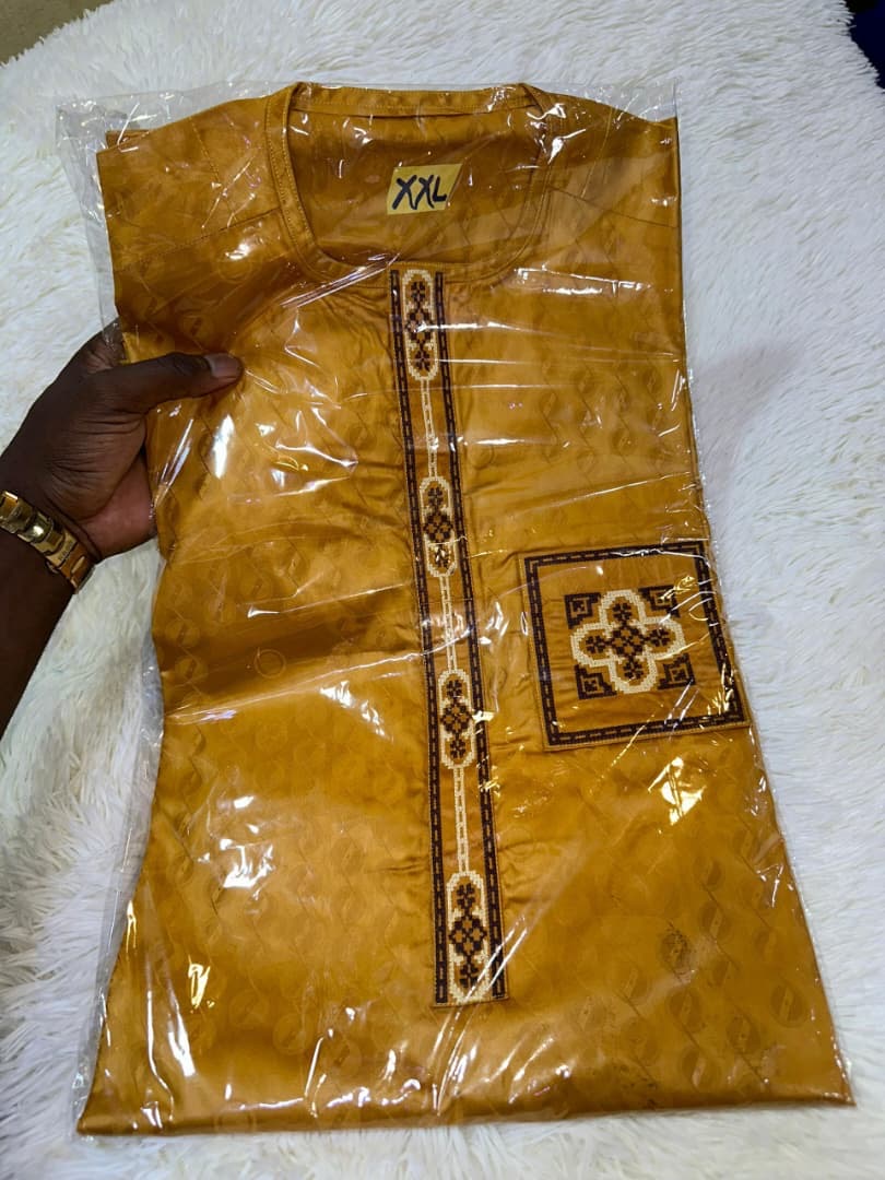 bazin très bien cousu en Ordinateur 🥰🥰🥰.* - Vue détaillée 10