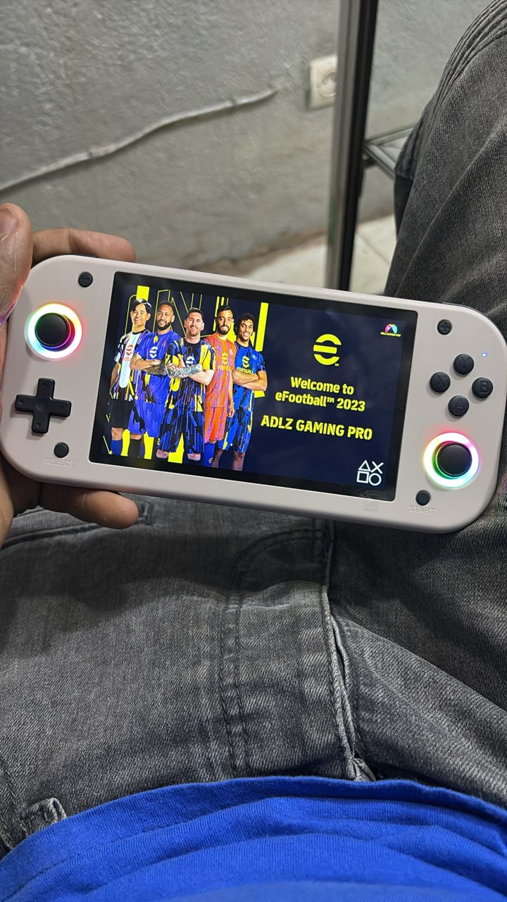 🎮 Console de Jeu Portable 3D – RGB Light Edition - Vue détaillée 1