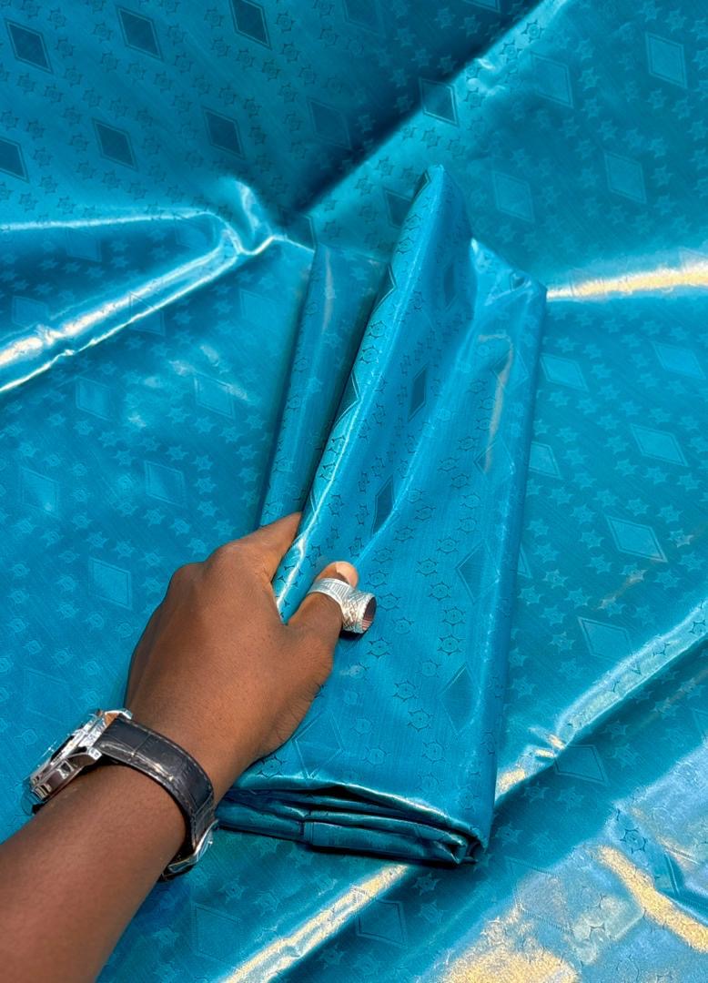 Bazin Riche Gold - Vue détaillée 3