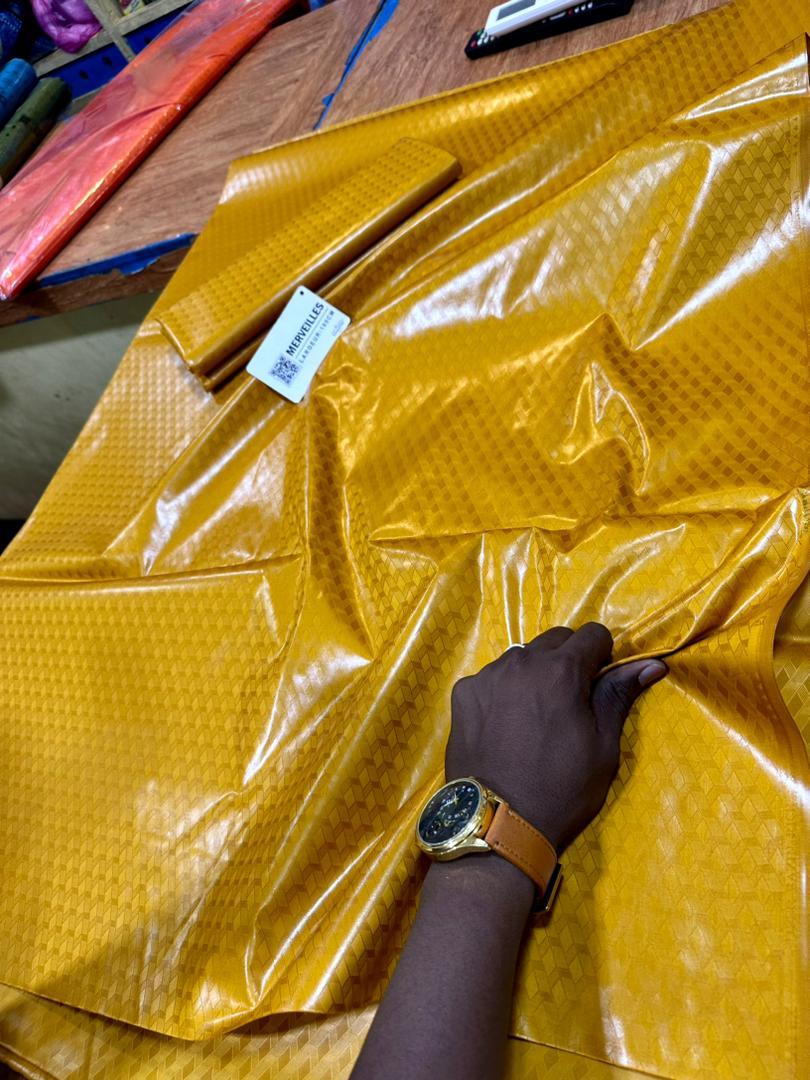 Bazin super riche - Vue détaillée 1