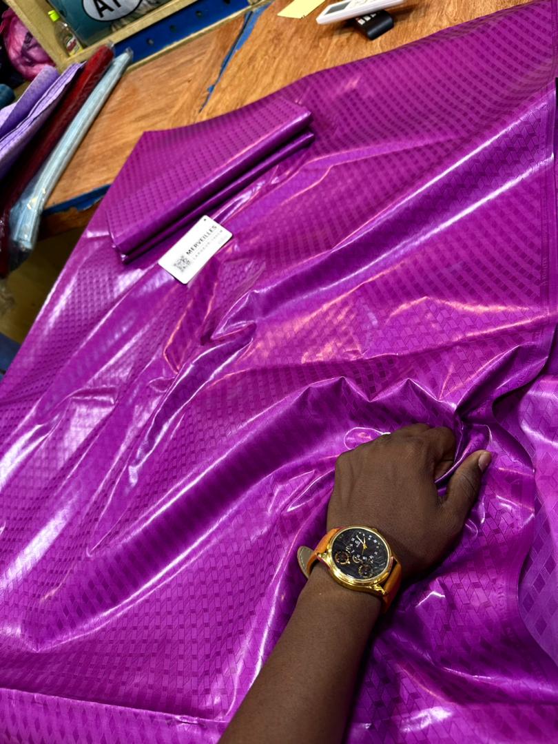 Bazin super riche - Vue détaillée 3