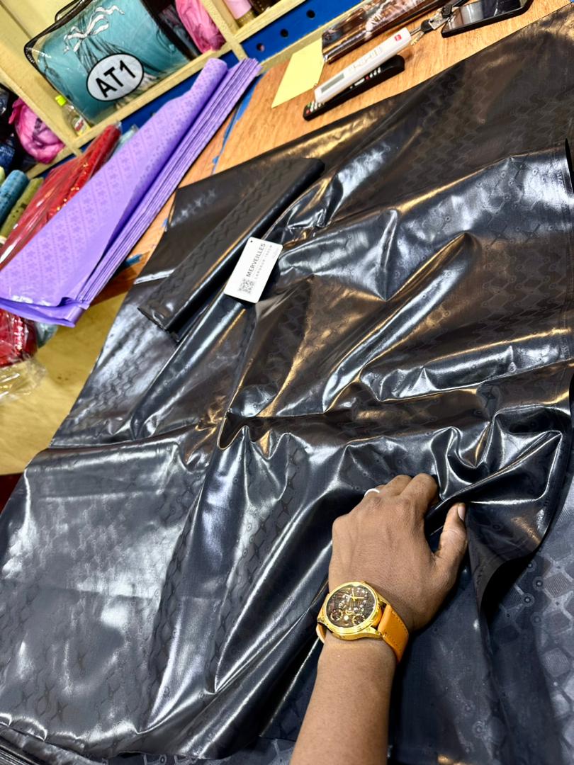 Bazin super riche - Vue détaillée 5