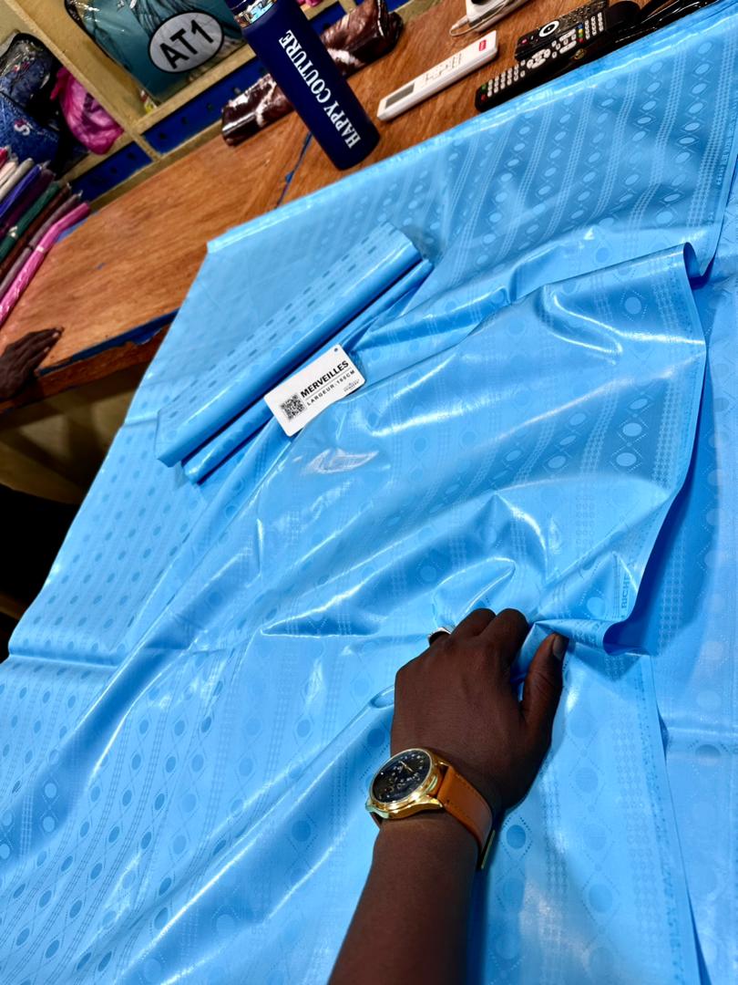 Bazin super riche - Vue détaillée 4