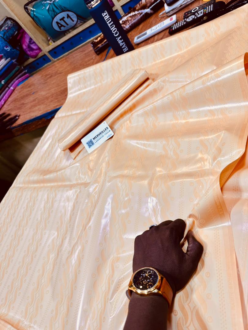 Bazin super riche - Vue détaillée 5