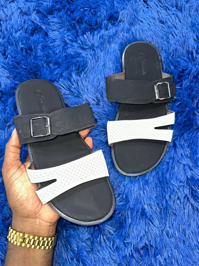 Chaussures - Vue détaillée 1