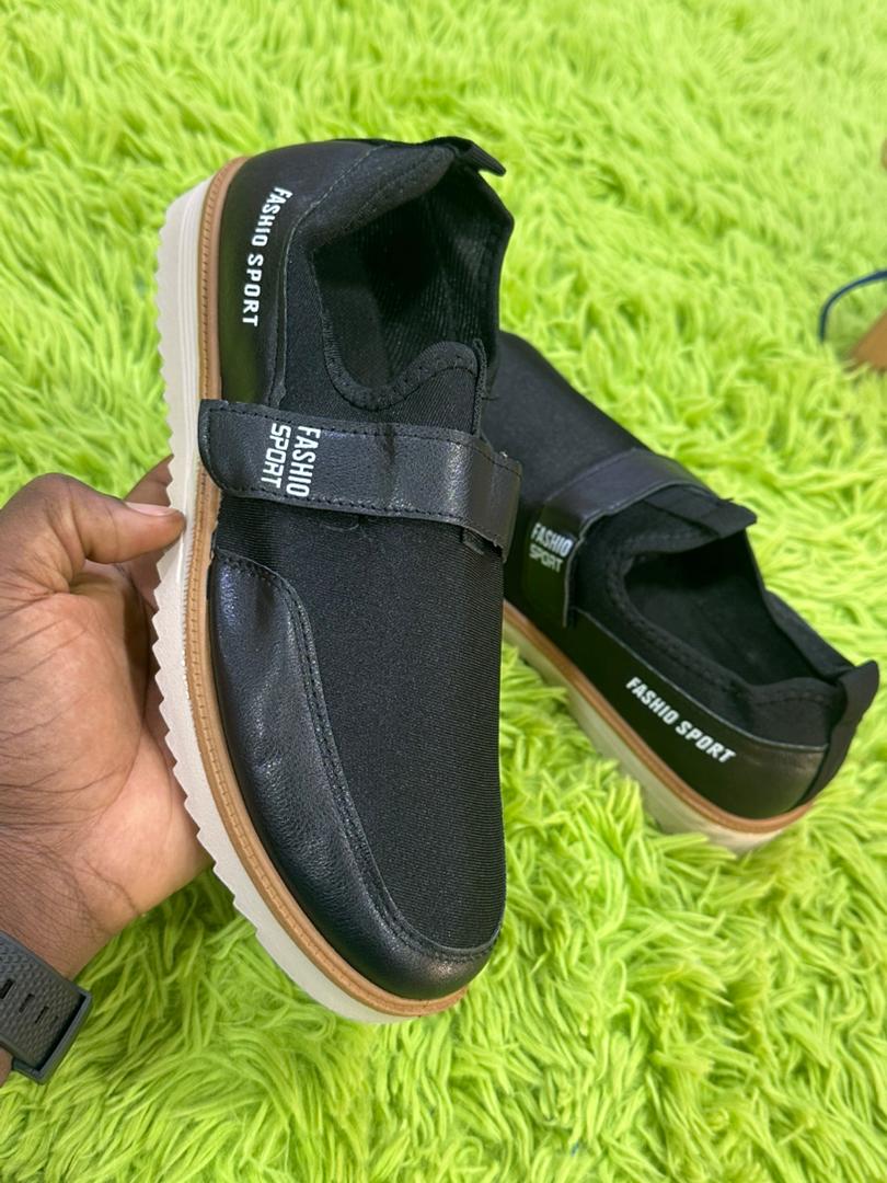 Chaussures fermées - Vue détaillée 3