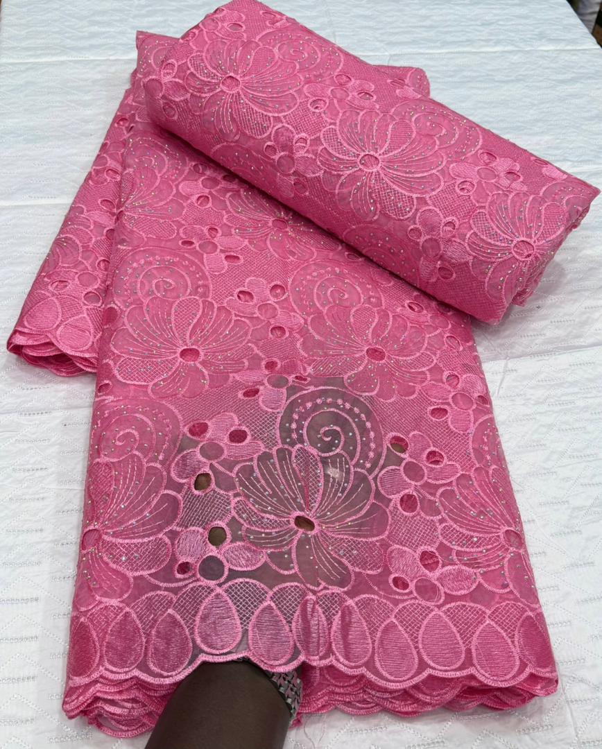 Brodé dupur - Vue détaillée 7