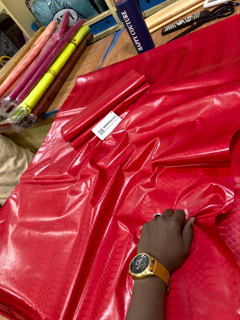 Bazin super riche - Vue détaillée 2