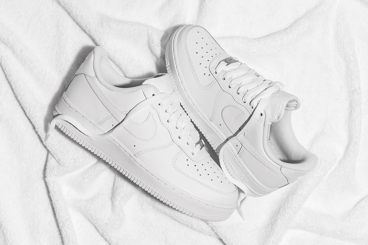 CHAUSSURE BASKET NIKE AIR FORCE ONE - Vue détaillée 1